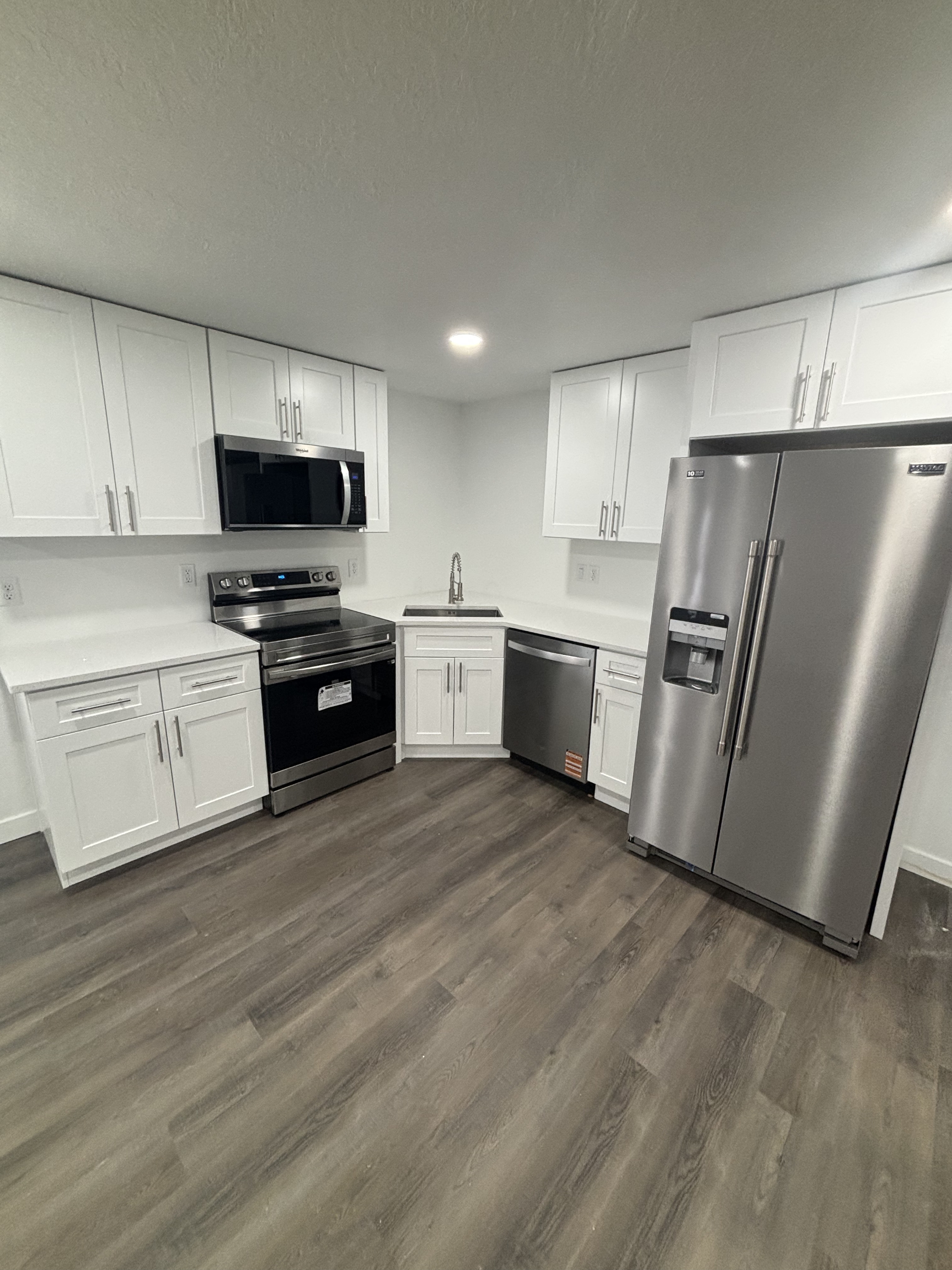 2456 N FernLeaf Dr