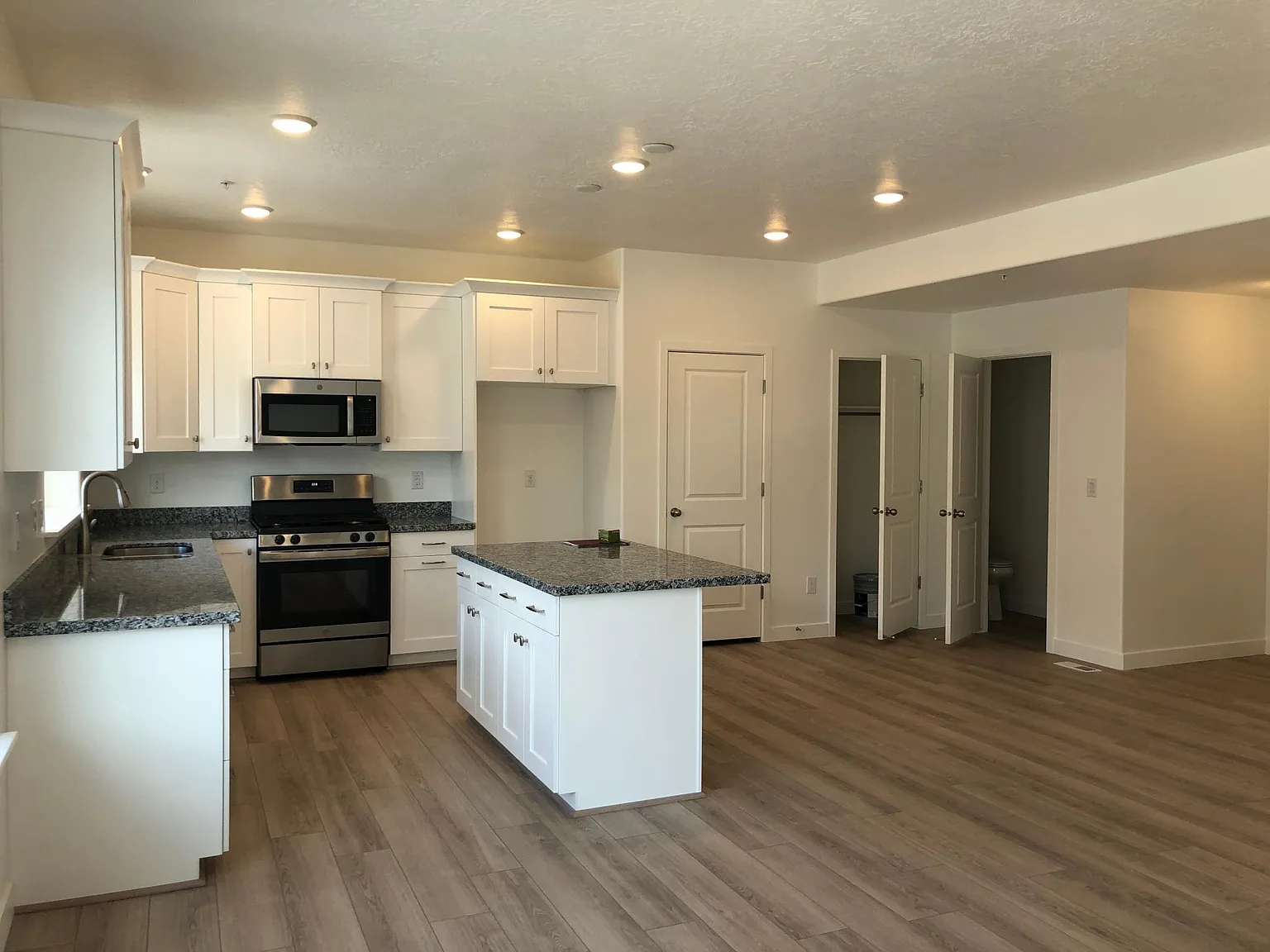 4217 West Scofield Park Court