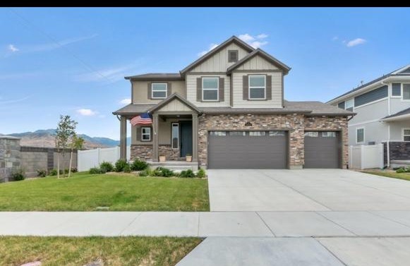 2694 N Heston Park
