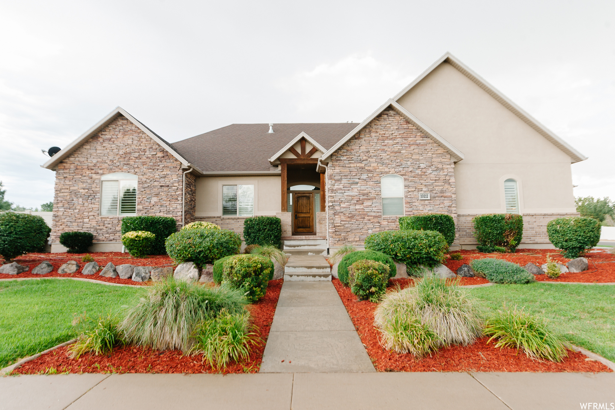 10212 S Royal Meadows Crt