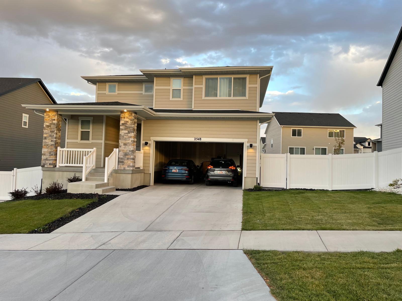 2548 N Yarrow circle