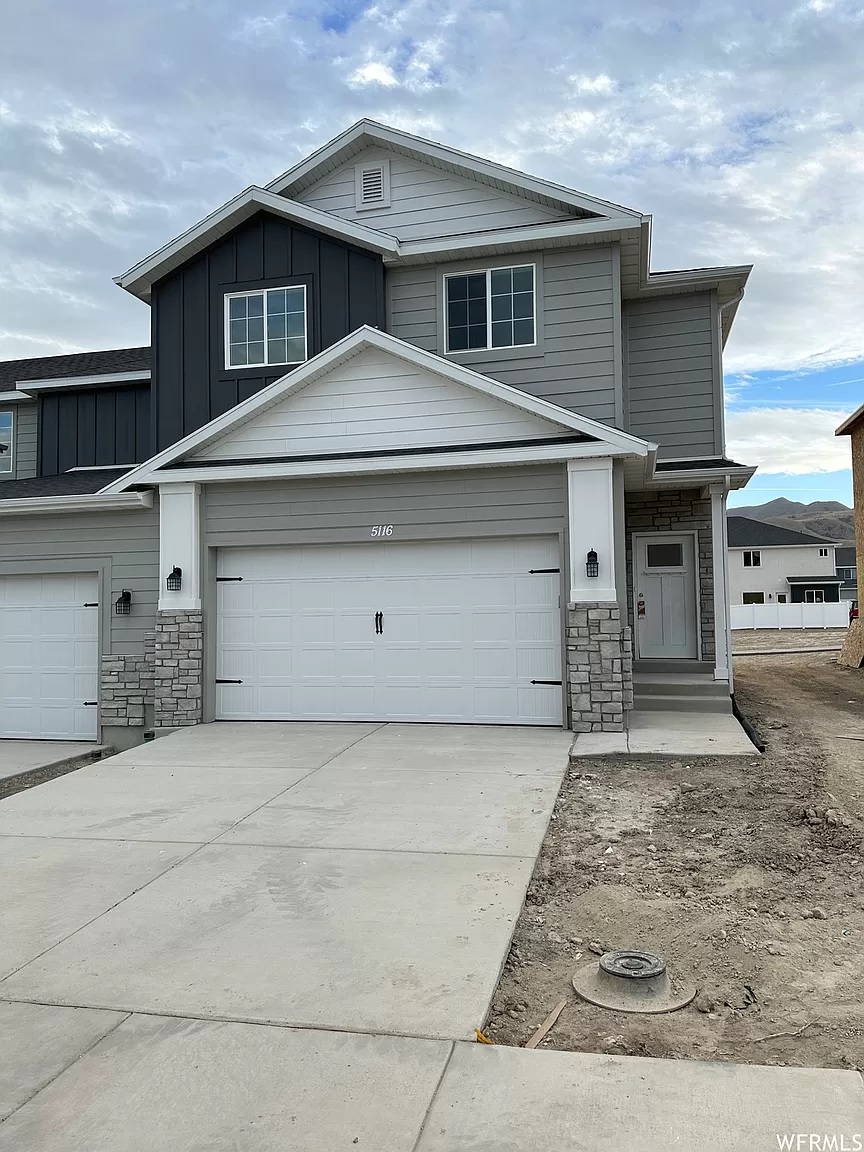 5116 E Rustic Patch Rd